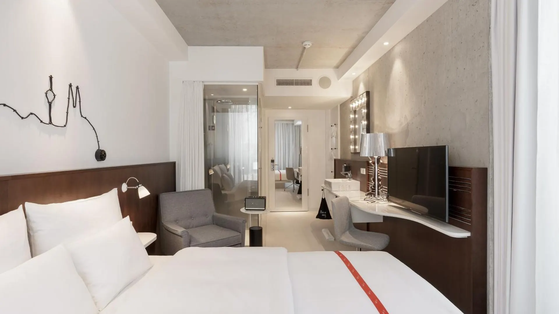 ****  Ruby Ella Hotel ケルン ドイツ