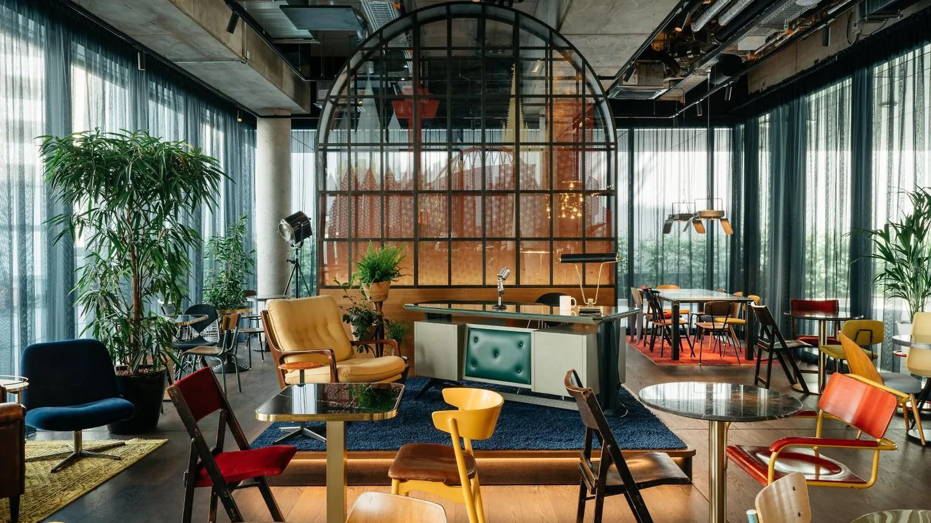 Ruby Ella Hotel ケルン